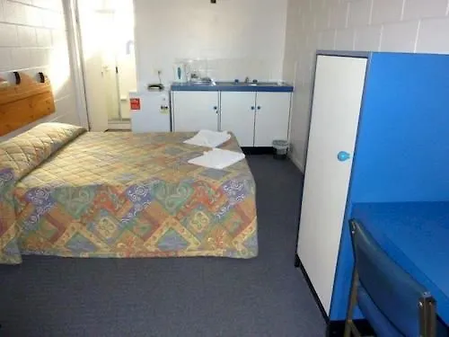 Innisfail City Motel